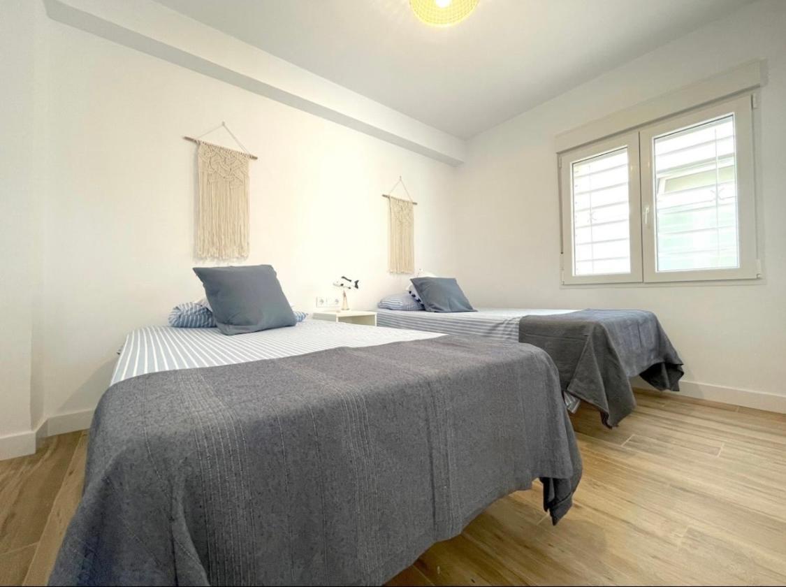 Precioso Apartamento Recien Reformado กัมบริลส์ ภายนอก รูปภาพ