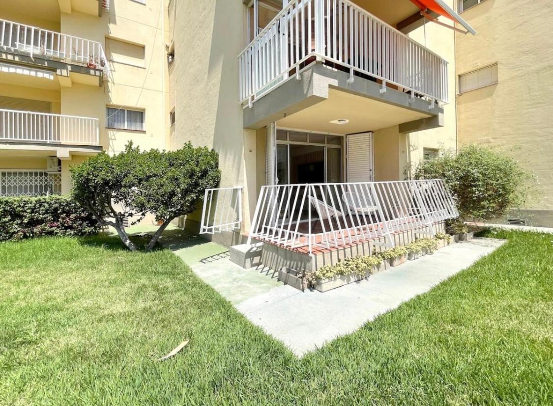 Precioso Apartamento Recien Reformado กัมบริลส์ ภายนอก รูปภาพ